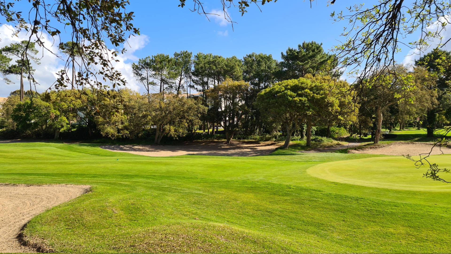 Location Appartement à Moliets Plage avec vue sur le golf - Résidence du Golf - Idéal pour les vacances avec vue sur le Golf - A deux pas de la plage de Moliets - Une vue exceptionnelle sur le golf